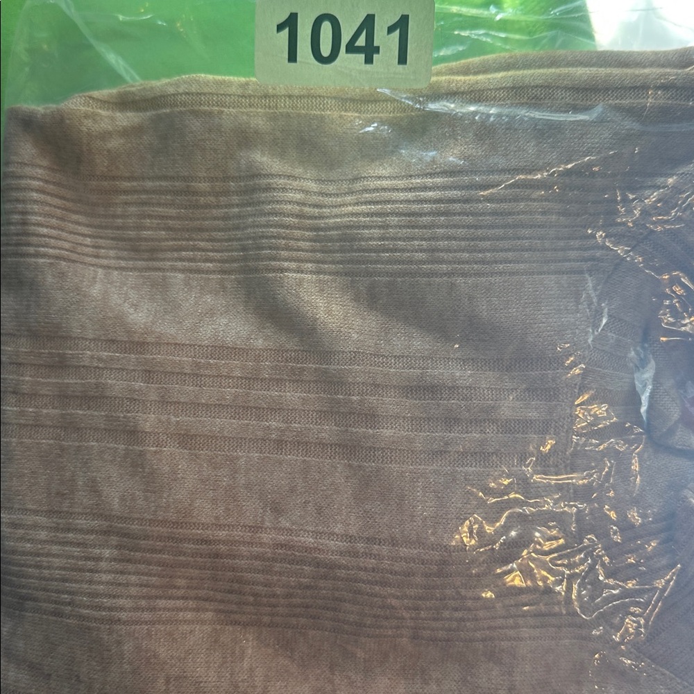 NWT B.O.G. Raquel Lightweight Ribbed Mock Neck Cropped Sweater | Tan | Small - Picture 8 of 8